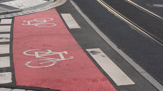 Critical Mass kritisiert Ausbau der Naumburger Straße 