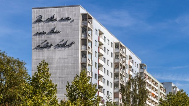 Kunstrundgang und Buchvorstellung in Lobeda  