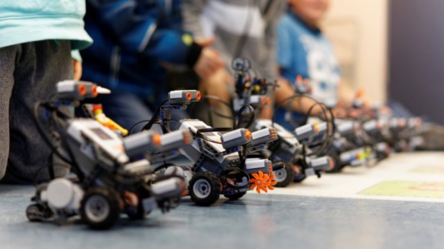 Spielerisch die digitale Welt entdecken 