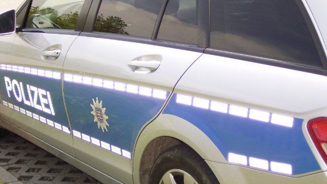 Vorfahrt missachtet und vom Unfallort geflüchtet