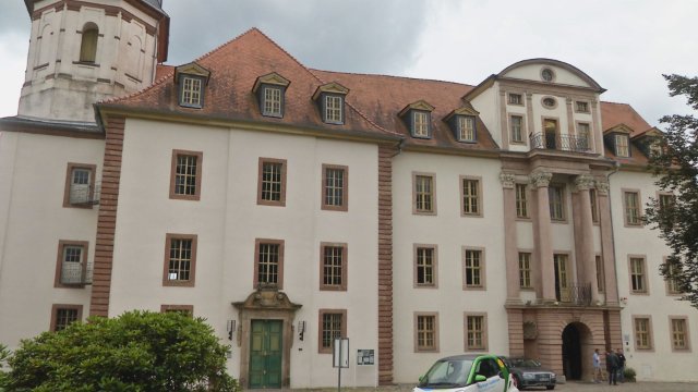 Saale-Holzland-Kreis: 11 Corona-Fälle – Inzidenz: 585,6 – Warnstufe 3