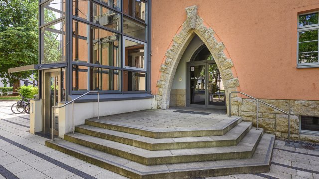 Stadt Jena: 335 Neuinfektionen - Inzidenz 523,8 – Warnstufe 3