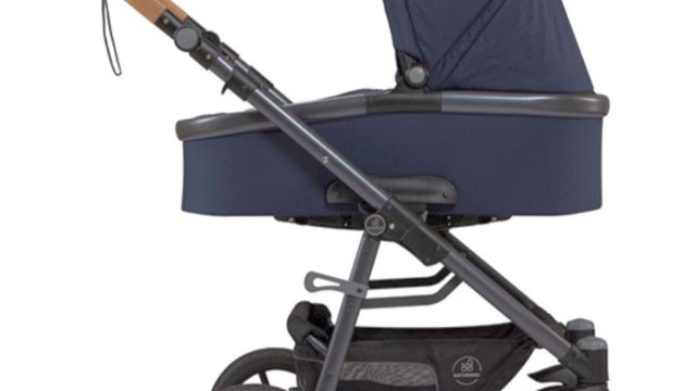 Kinderwagen gestohlen - Zeugen gesucht