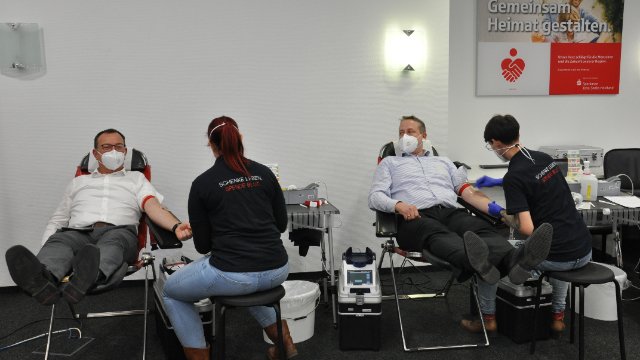 3. Sparkassen-Blutspendetag brachte ungeahnte Rekordzahlen