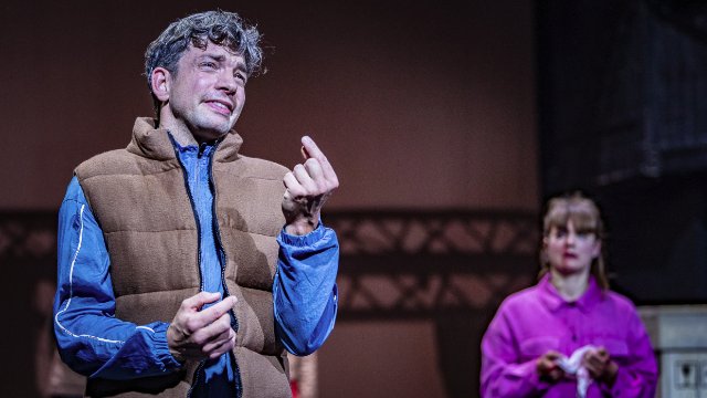 Theaterhaus präsentiert „Sladek“