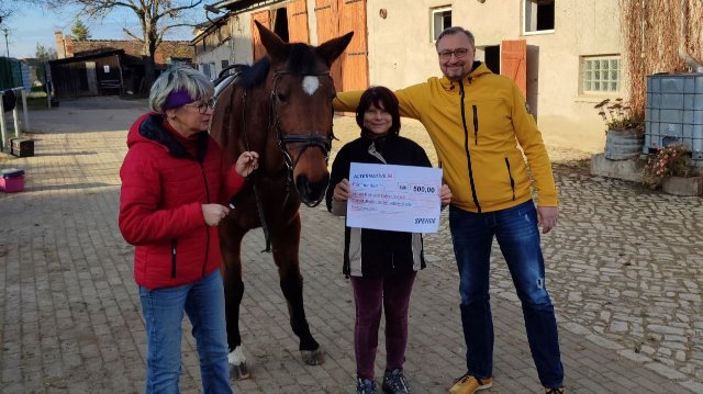 Vereins-Spende für Jenaer Reit- und Fahrverein