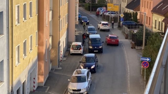 Camsdorfer Straße: Protestaktionen zum Verkehrsversuch 