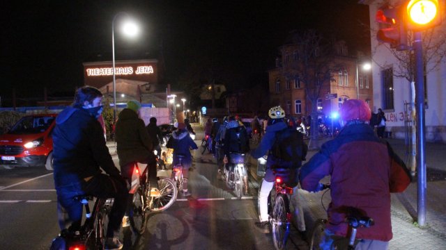 Critical Mass Jena lädt zur Lichter Mass ein