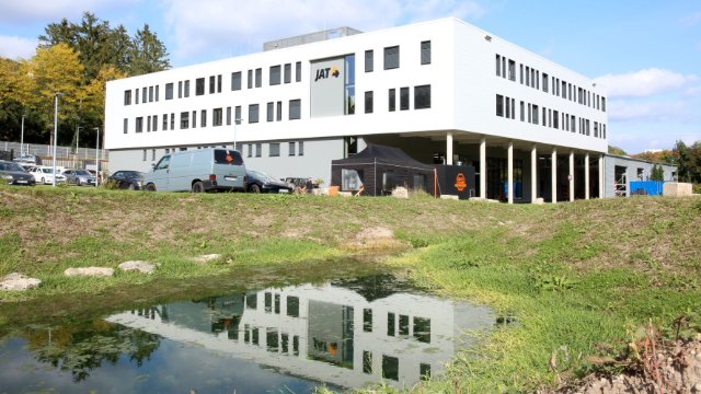 Jenaer Antriebstechnik für Umweltleistungen ausgezeichnet 