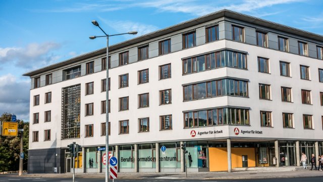 Dezember-Arbeitsmarkt: Stadt Jena gegen den Trend