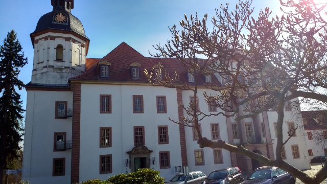 Saale-Holzland-Kreis: Zehn neue Coronafälle gemeldet – Inzidenz: 328,4 – Warnstufe: 3