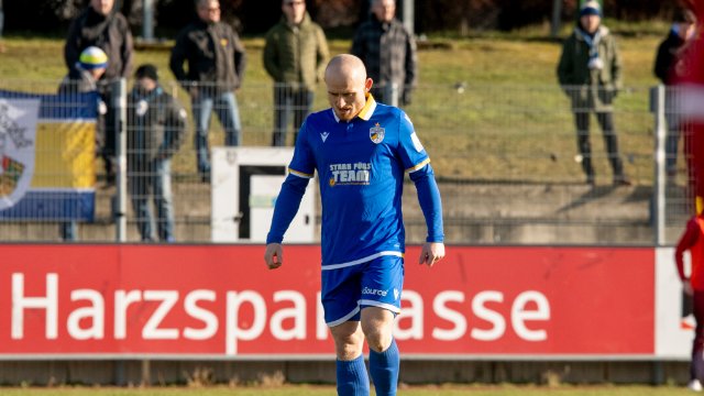 FC Carl Zeiss Jena: Torlose Partie gegen VfB Germania Halberstadt 