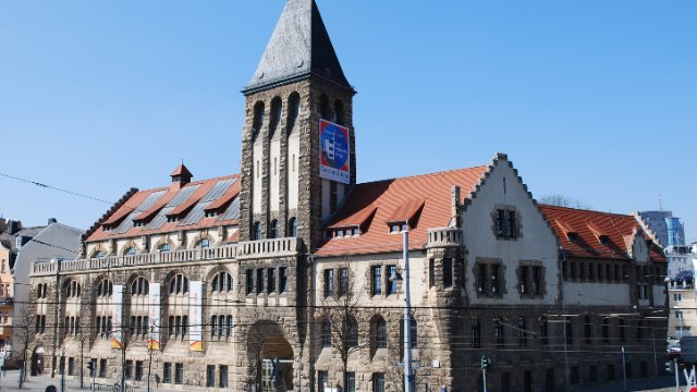 Öffnungszeiten der Impfstelle im Volksbad