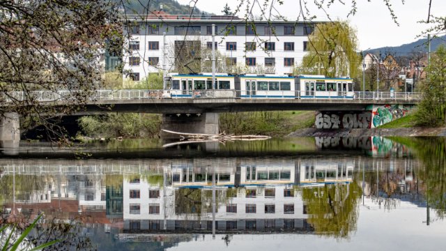 Zahl der Arbeitslosen im Februar gesunken