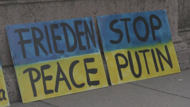 Kundgebung gegen Krieg und für Frieden in der Ukraine