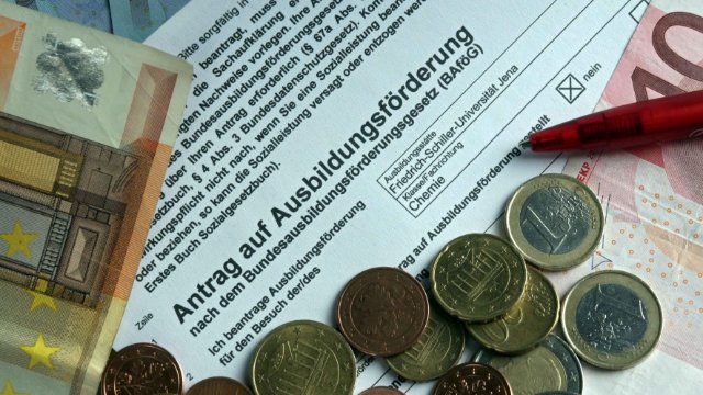 Effizientere Verwaltung dank Künstlicher Intelligenz