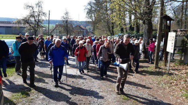 Auf Wanderschaft mit dem Landrat