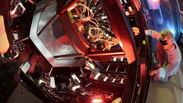 Auf Entdeckungsreise im Vakuum