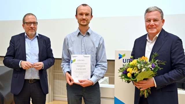 Doktorarbeiten in der Medizin ausgezeichnet - Jena TV - Sehen, was bewegt.