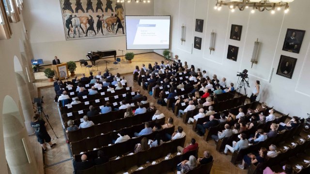 Auszeichnungen am Schillertag der Universität Jena 