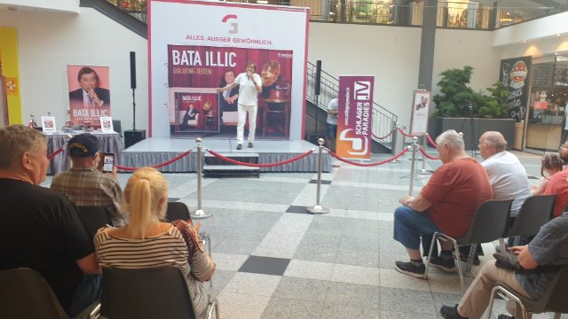 Bata Illic in der Goethe Galerie