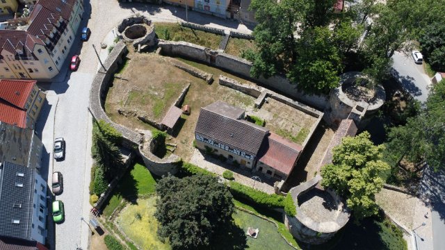 Tag des offenen Denkmals 2022 auf Wasserburg in Schkölen eröffnet 