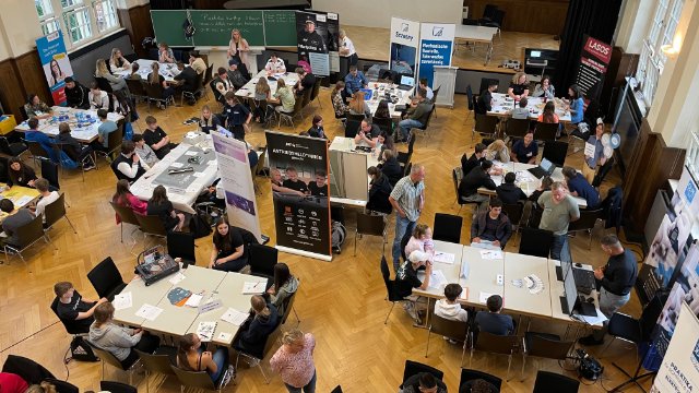 Hausmesse zu Berufsorientierung an der Integrierten Gesamtschule Grete Unrein