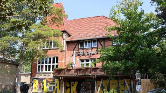 Café Wagner wird saniert: Umzug in alte Kinderklinik 