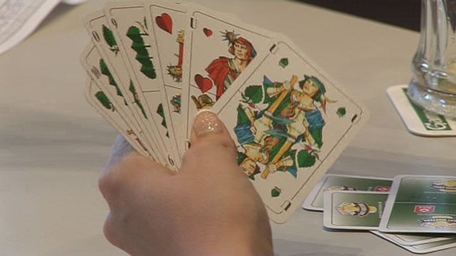 10. Kahlaer Porzellancup im Rommé ausgetragen