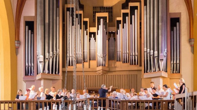 Musikalische Vespern in Stadtkirche und Friedenskirche