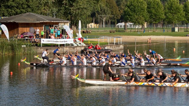 Drachenboot-Sprint am Samstag auf dem Schleichersee