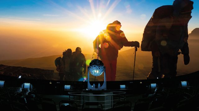 Lichtbild-Reise-Vortrag im Planetarium 