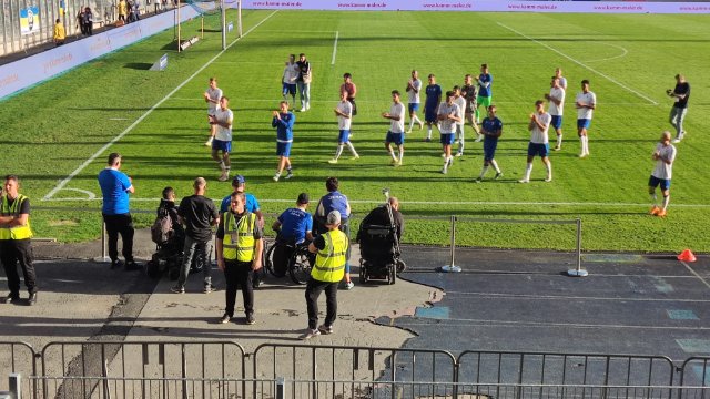 FC Carl Zeiss Jena müht sich zum 0:0 gegen den SV Lichtenberg 47