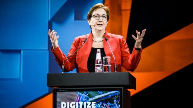 Stadt Jena auf Smart City-Kongress vertreten