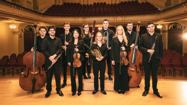 Philharmonie begrüßt sechs Stipendiaten