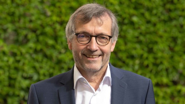 Uni-Präsident Prof. Dr. Walter Rosenthal erneut als Hochschulmanager des Jahres nominiert