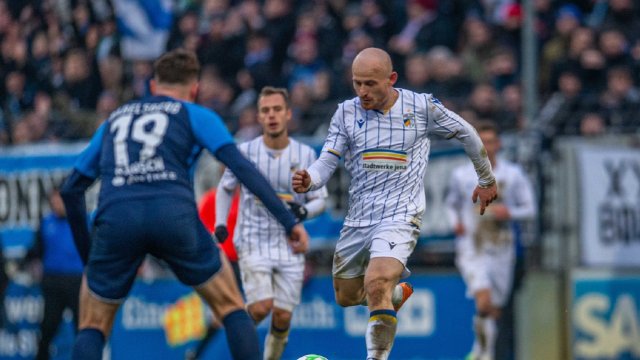 FC Carl Zeiss Jena gewinnt mit 1:0 gegen den SV Babelsberg 