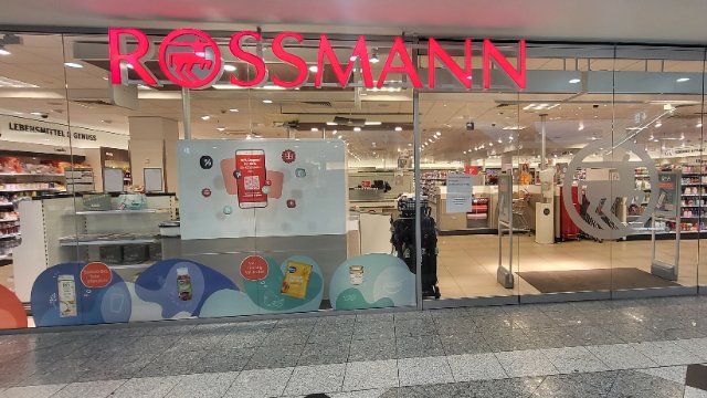 Drogerie nach Feuerwehreinsätzen geschlossen