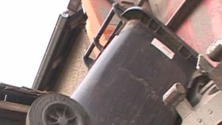 SHK: Entsorgungstour für Hausmüll verschiebt sich