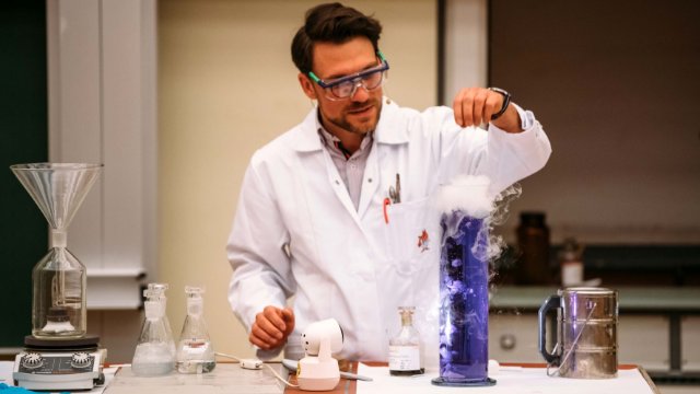 Uni Jena richtet Landesrunde der Chemieolympiade aus