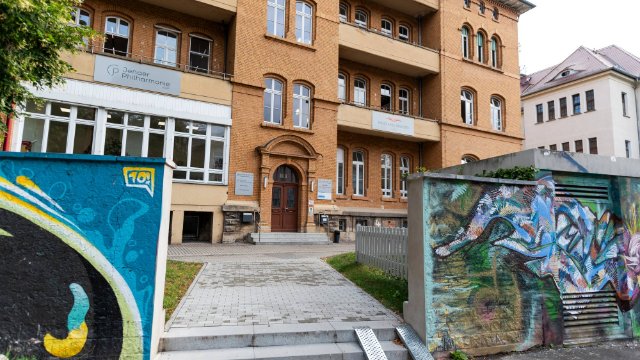 Ernst-Abbe-Bücherei ab Donnerstag wieder geöffnet