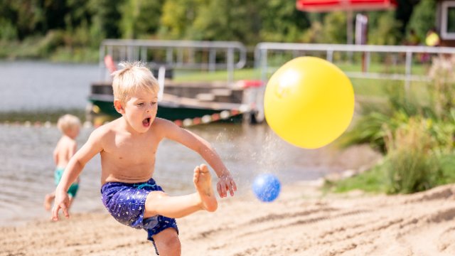 Freibadsaison startet im Jenaer Südbad am 1. Mai 