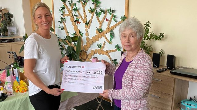 Spende für Seniorenbegegnungsstätte