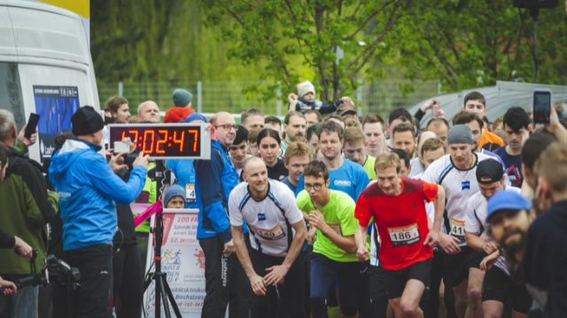 Knapp 500 Teams beim 16. Jenaer Teamlauf  