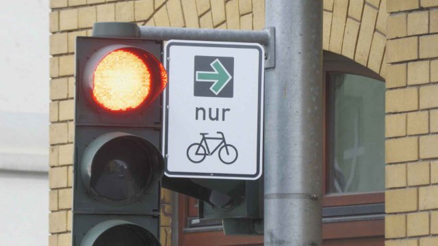 Critical Mass widmet sich Fahrrad-Grünpfeil