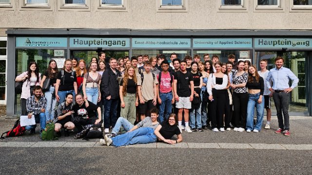 Schüler zu Gast an der Ernst-Abbe-Hochschule
