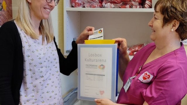 Blutspende am UKJ verlost Kulturarena-Tickets