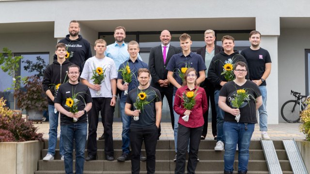 Ausbildungsbeginn bei VACOM, weiterhin Bewerbungen