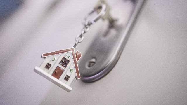 Deutlich weniger Baugenehmigungen für Wohneigentum