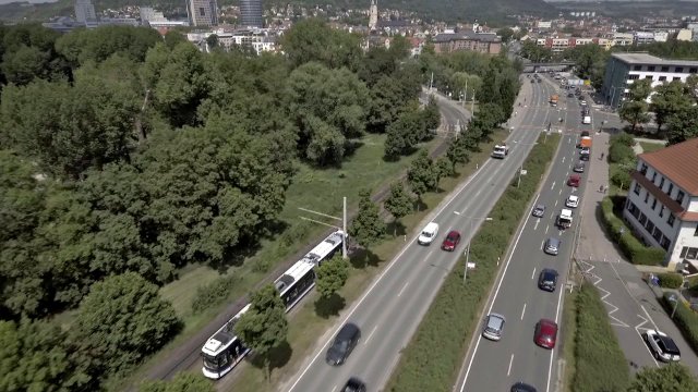 Critical Mass fährt über Stadtrodaer Straße